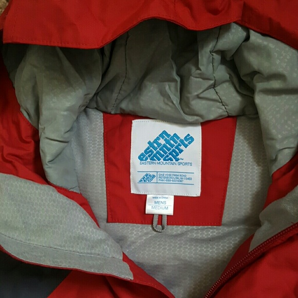Eastern Mountain Sports jacket - Picture 2 of 6